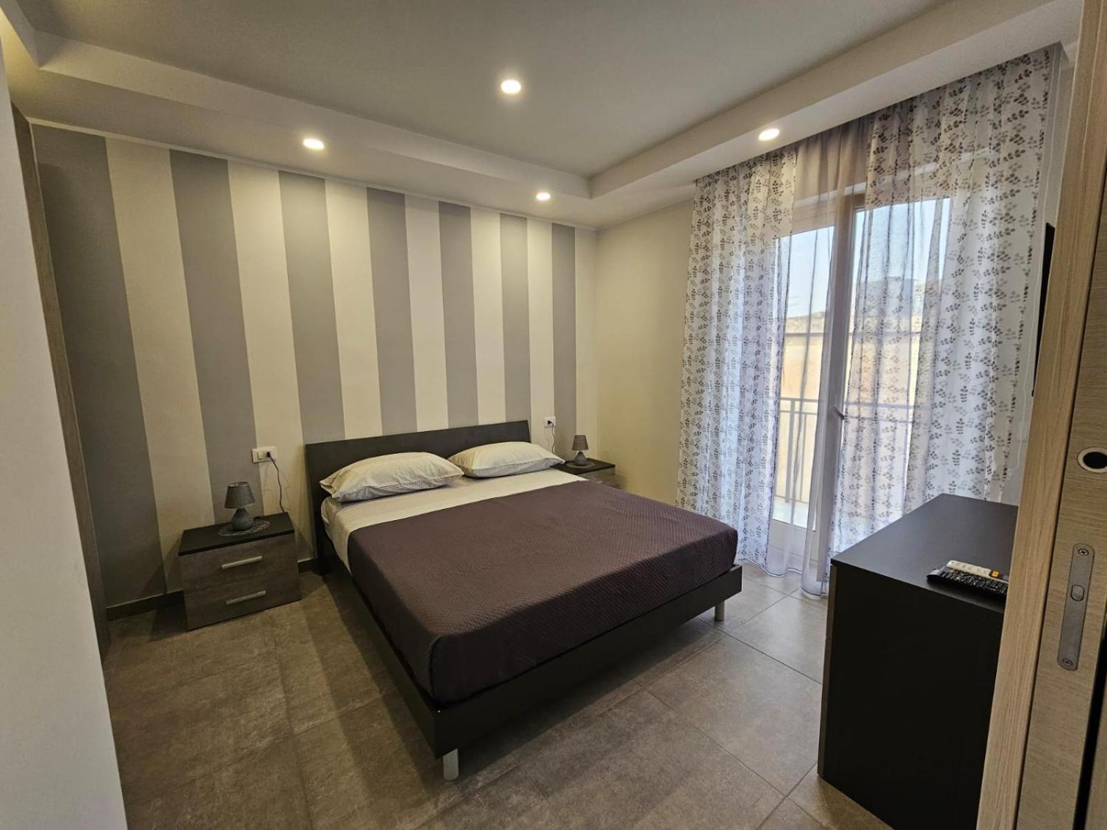 Flowers Apartments Marineo Dış mekan fotoğraf